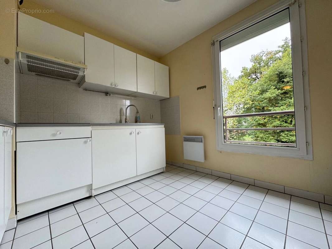Appartement à LE PLESSIS-TREVISE