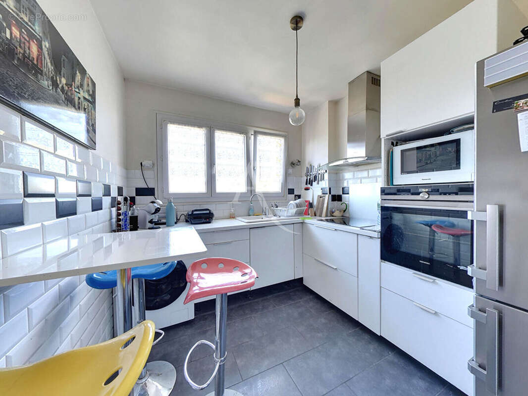 Appartement à LE PERREUX-SUR-MARNE