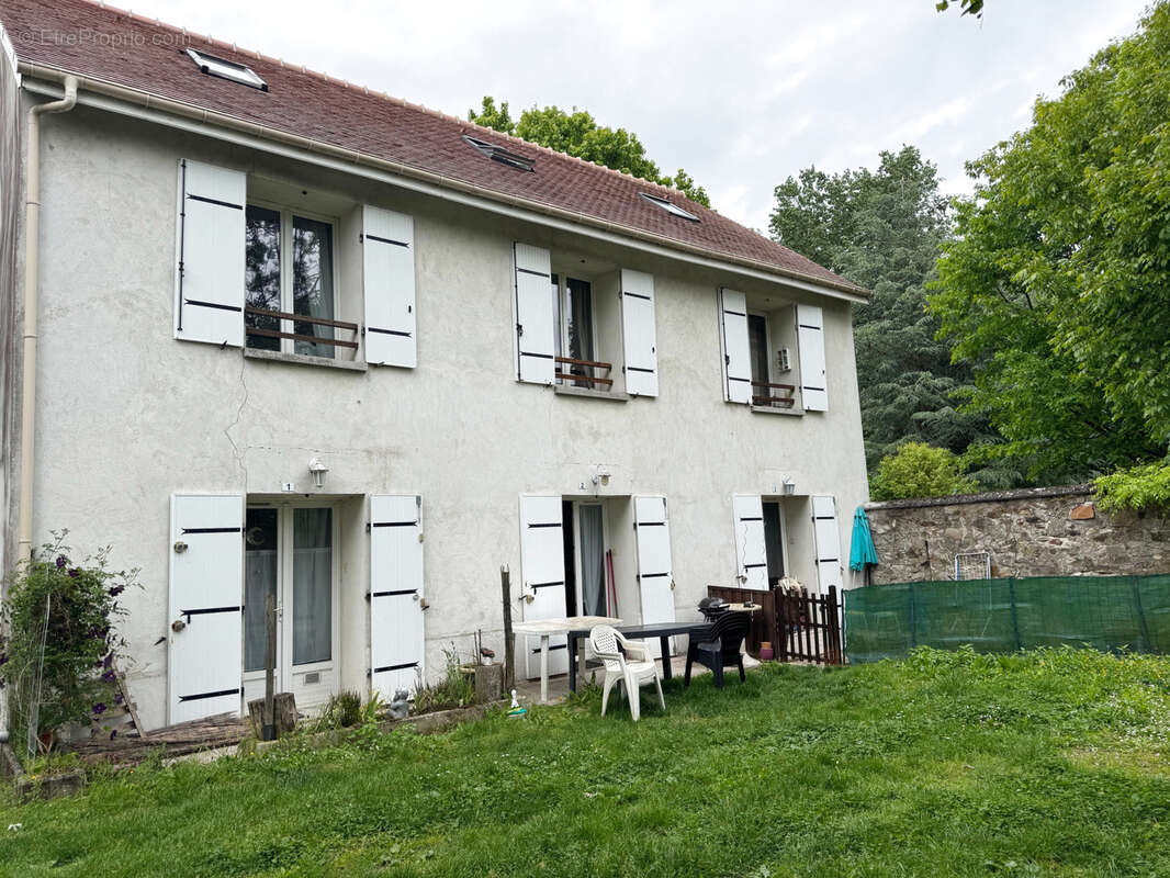 Appartement à MORTEFONTAINE