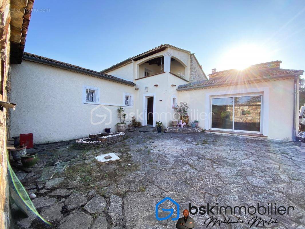 Maison à SAINT-CHRISTOL-LES-ALES