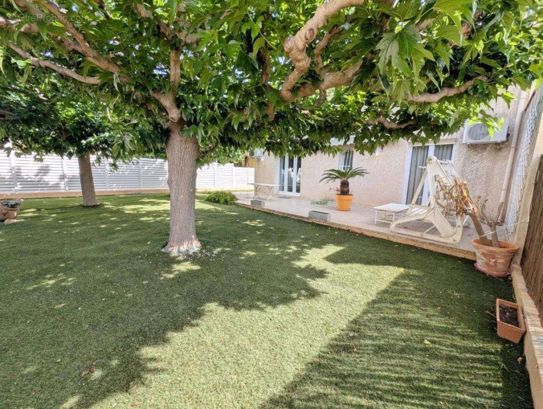 Maison à CANET-EN-ROUSSILLON