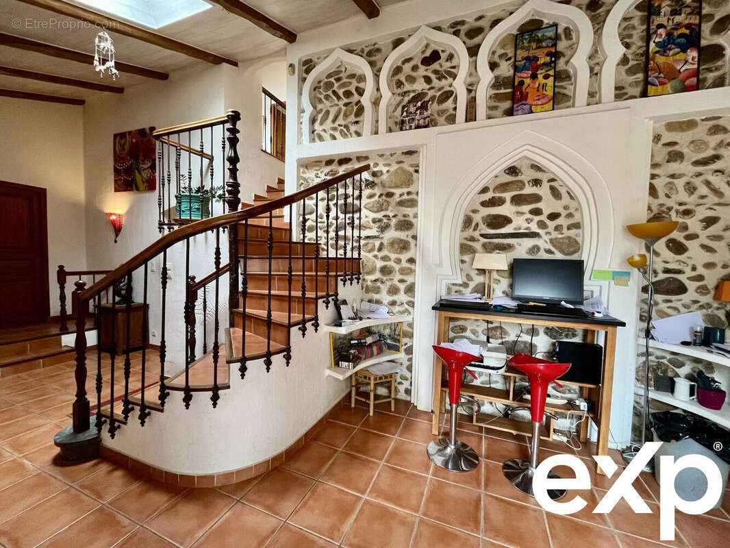 Maison à SAINT-LAURENT-DE-NESTE