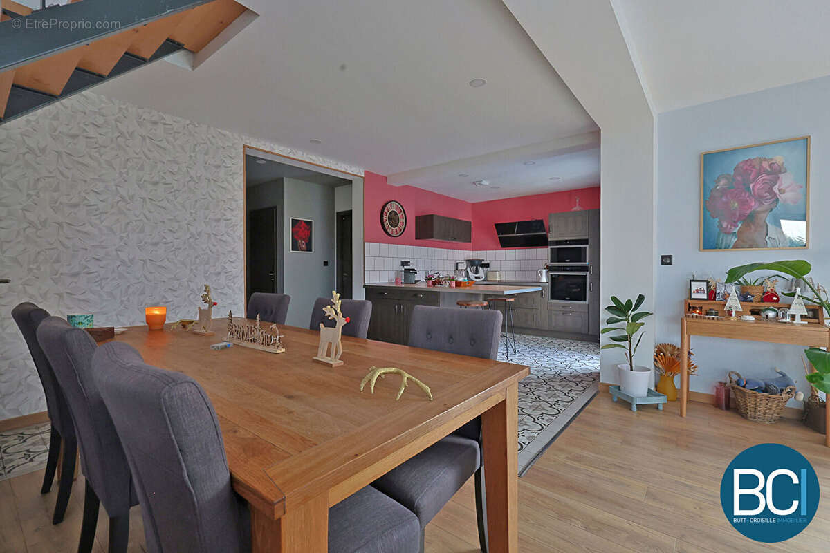 Maison à DAMELEVIERES