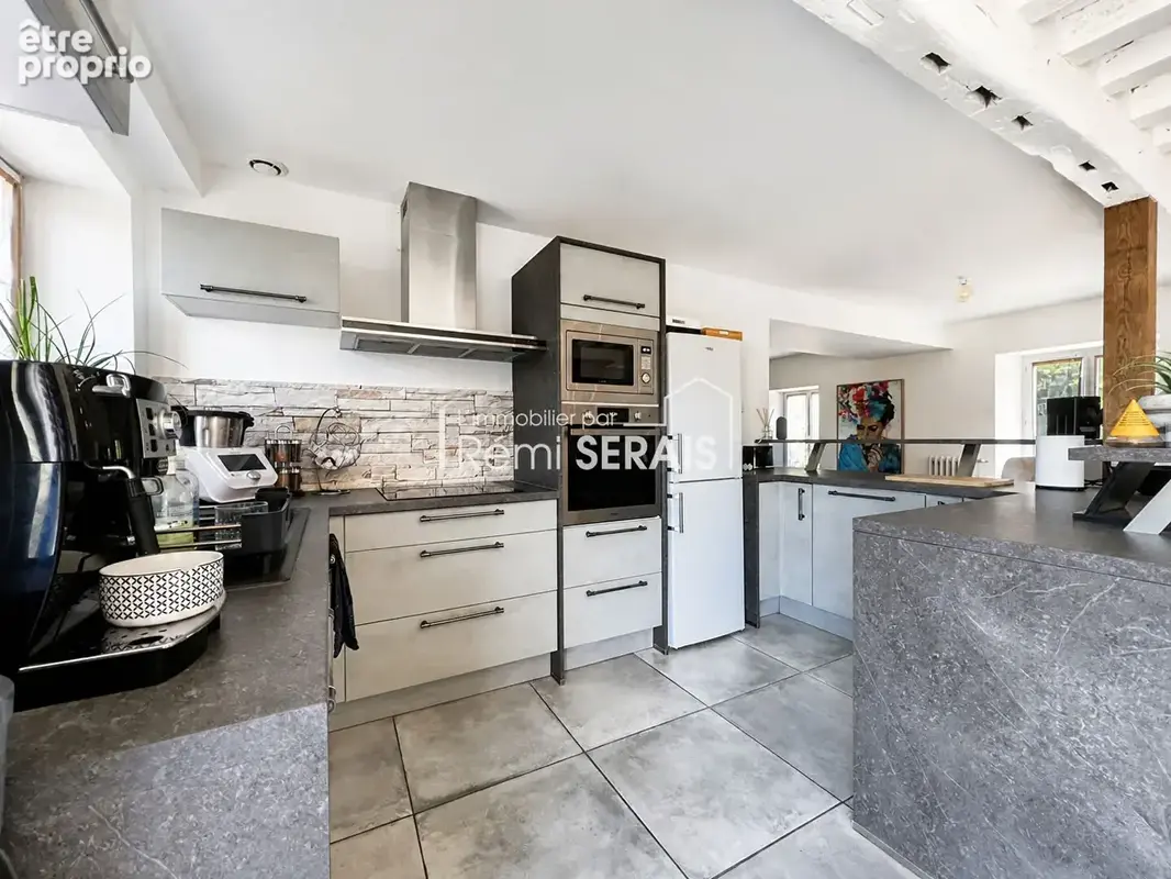 Longère rénovée, 3 chambres, à vendre à LOUGE SUR MAIRE - photo 3