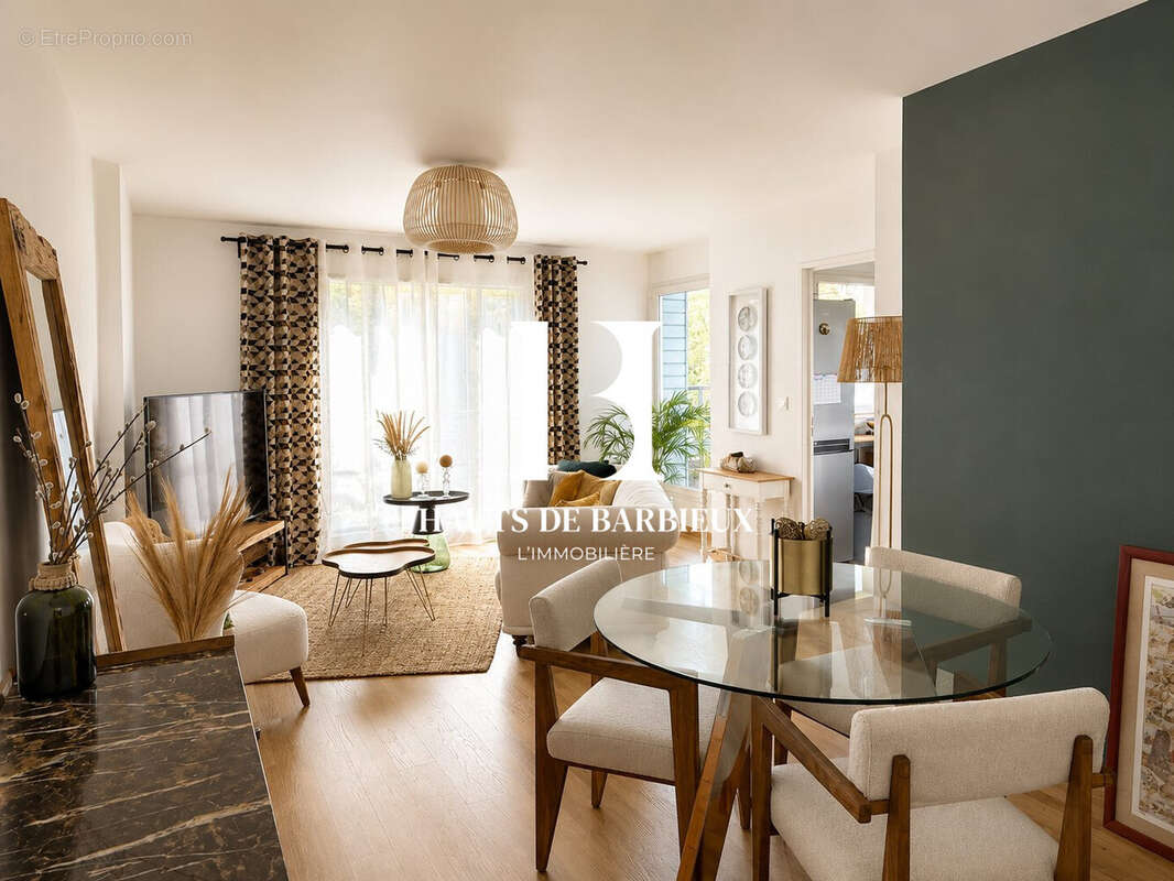 Salon - Appartement à WASQUEHAL