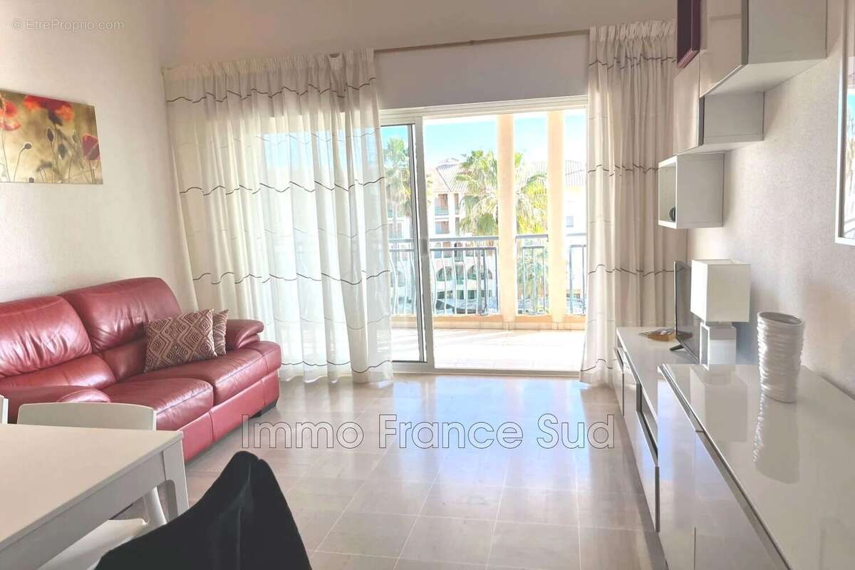 Appartement à FREJUS