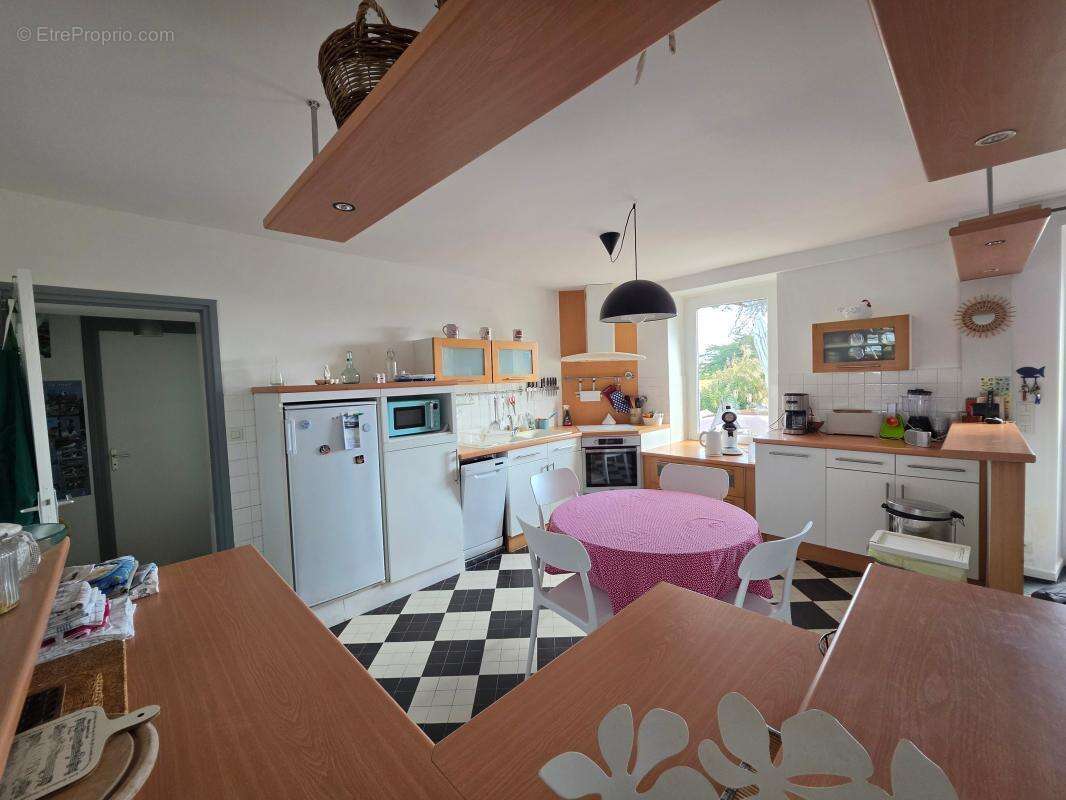 Maison à PLEUMEUR-BODOU