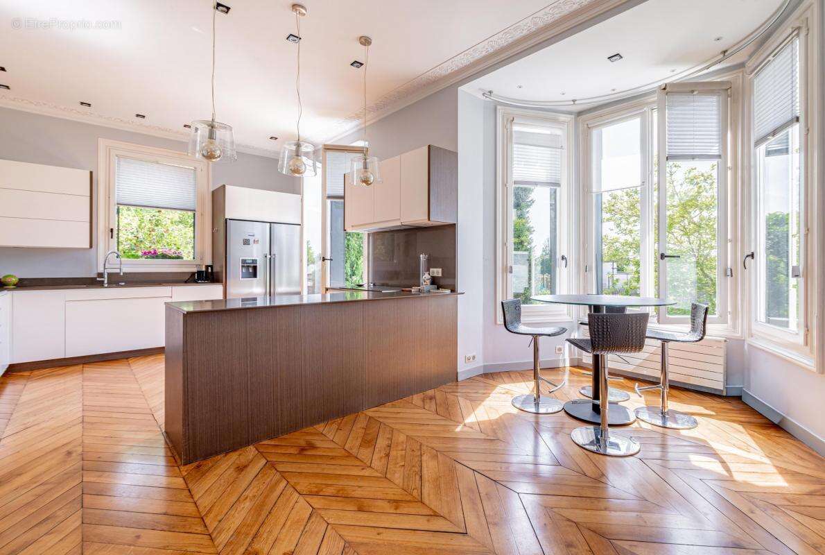 Maison à SAINT-CLOUD