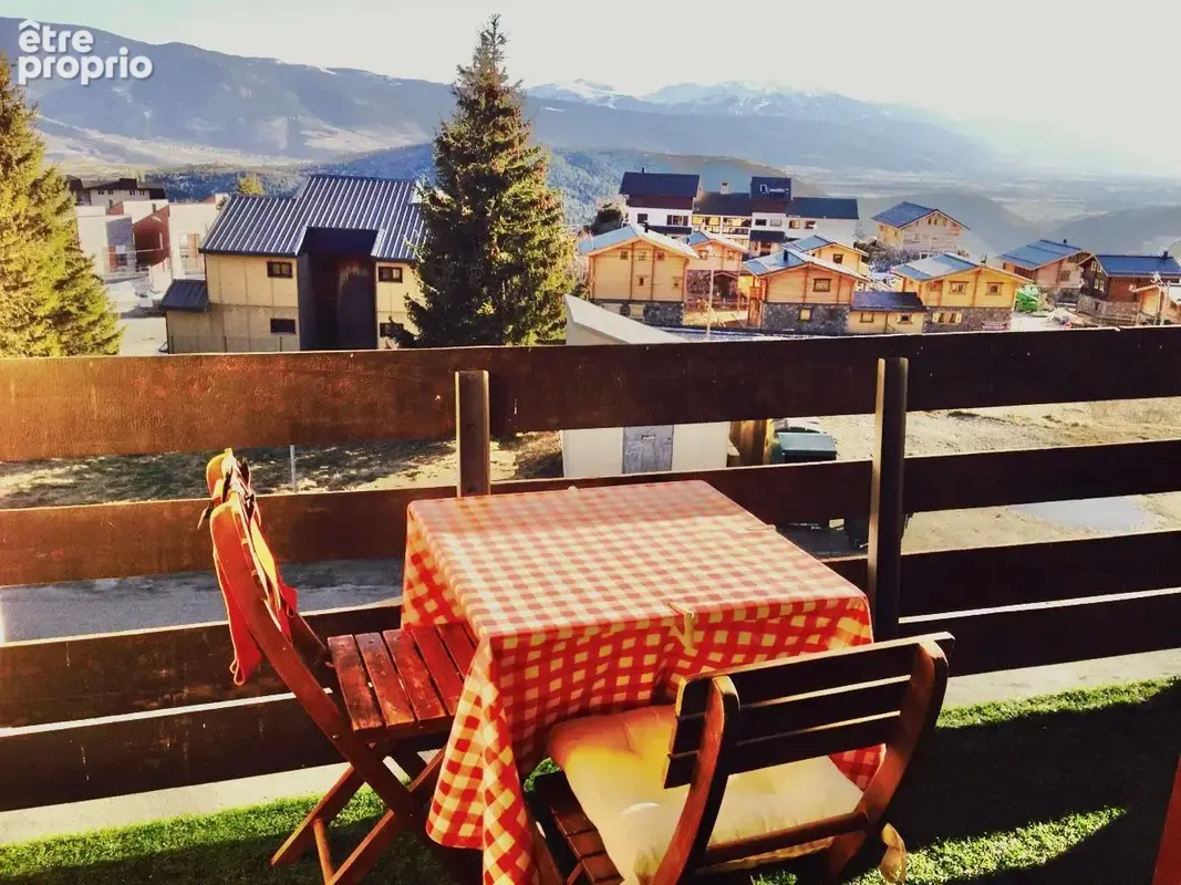 FONT-ROMEU - Beau studio de 25 m2 à vendre avec grande terrasse vue montagnes - photo 4