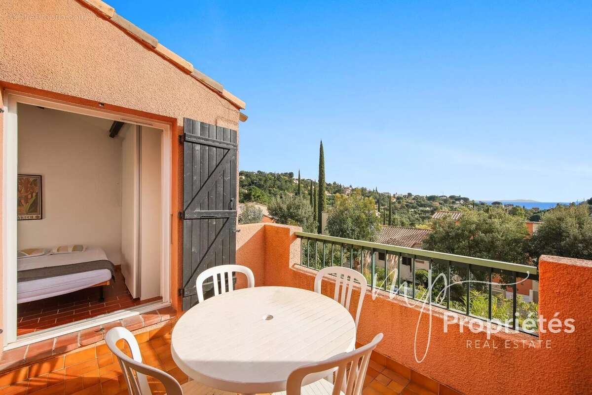 Appartement à LE LAVANDOU