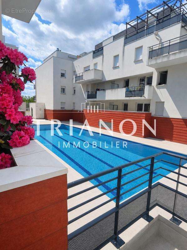 Appartement à CARRIERES-SOUS-POISSY