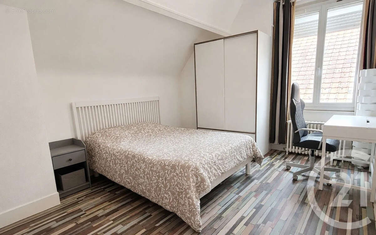 Maison 146 m² à Peronne  - photo 8