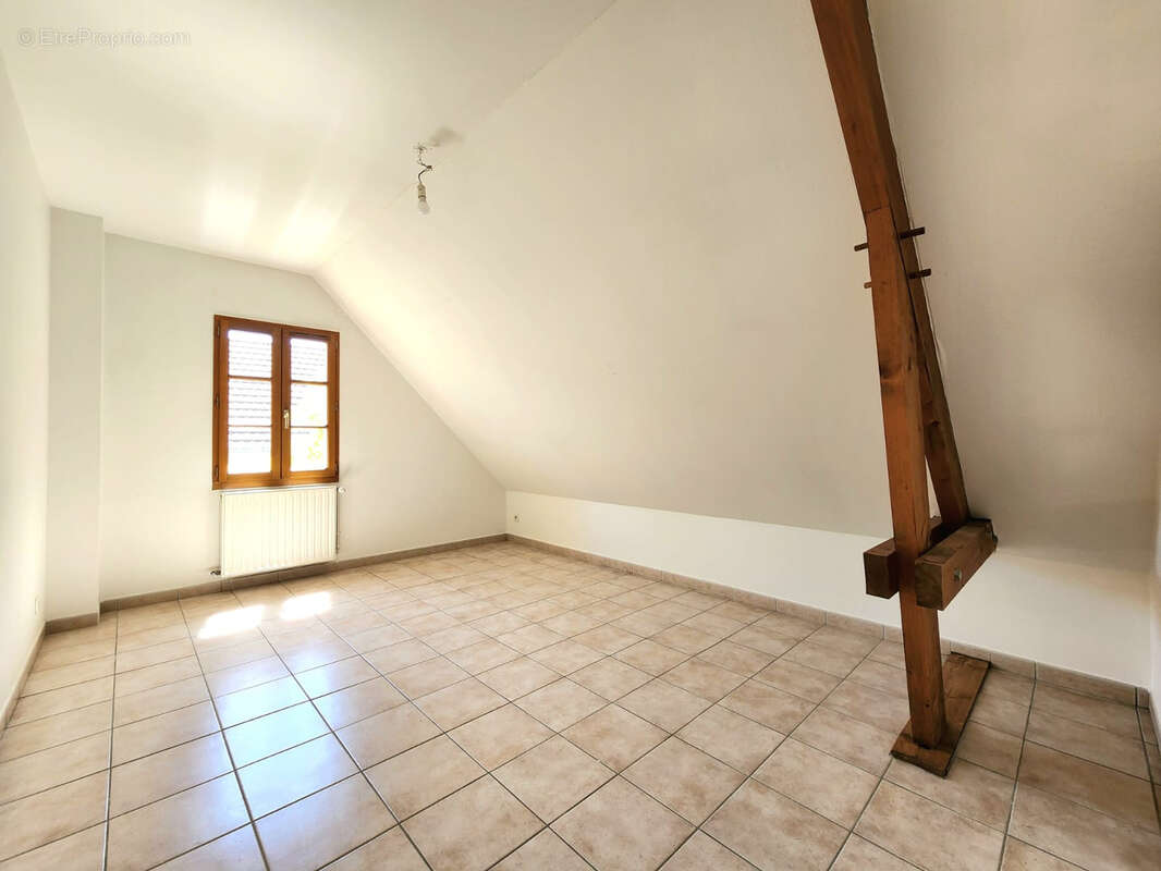 Maison individuelle lumineuse aux beaux volumes - photo 12
