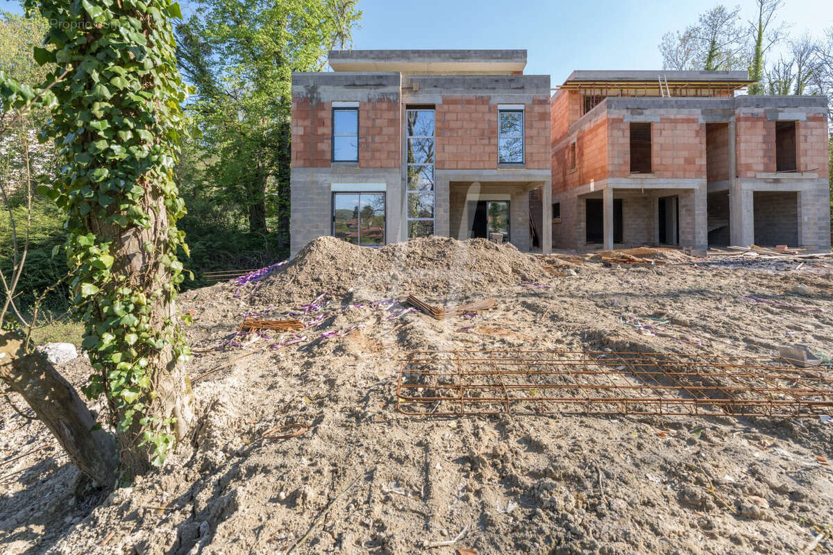 Maison à ROZERIEULLES