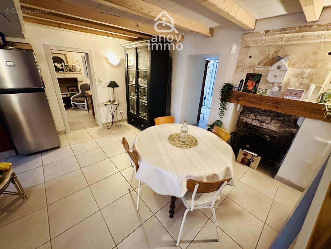 Maison à CHATEAUNEUF-SUR-CHARENTE