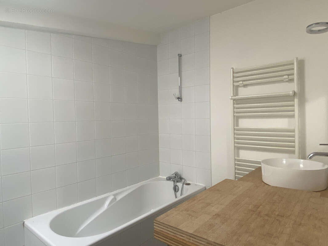Un appartement t3-4 avec terrasse, secteur place arago en centre-ville a perpignan - photo 3
