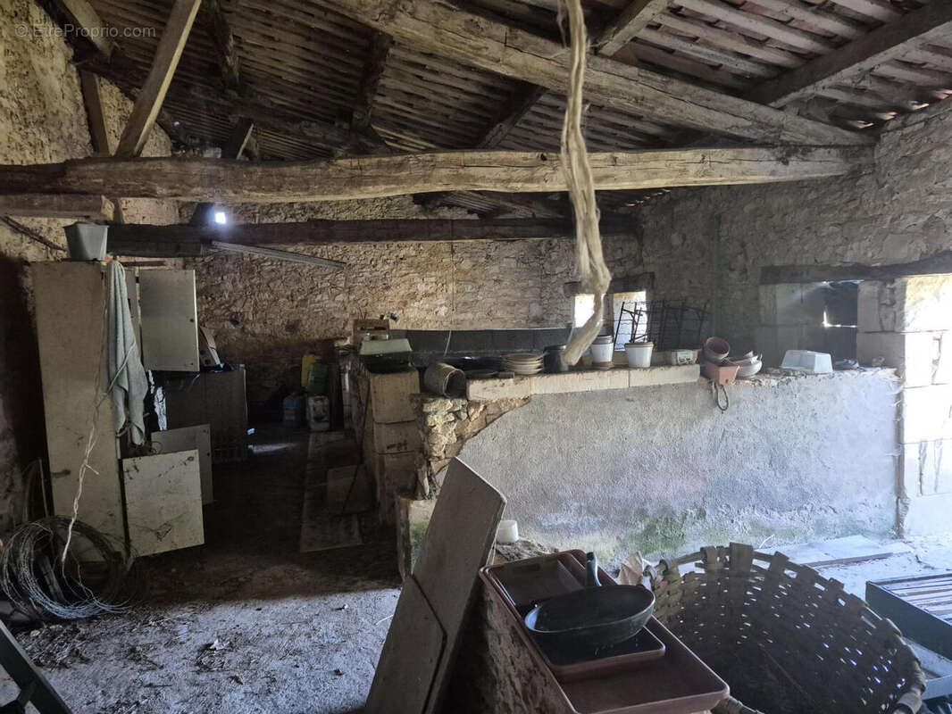 20251007_153116 - Maison à SAINT-MARTIAL-DE-VALETTE