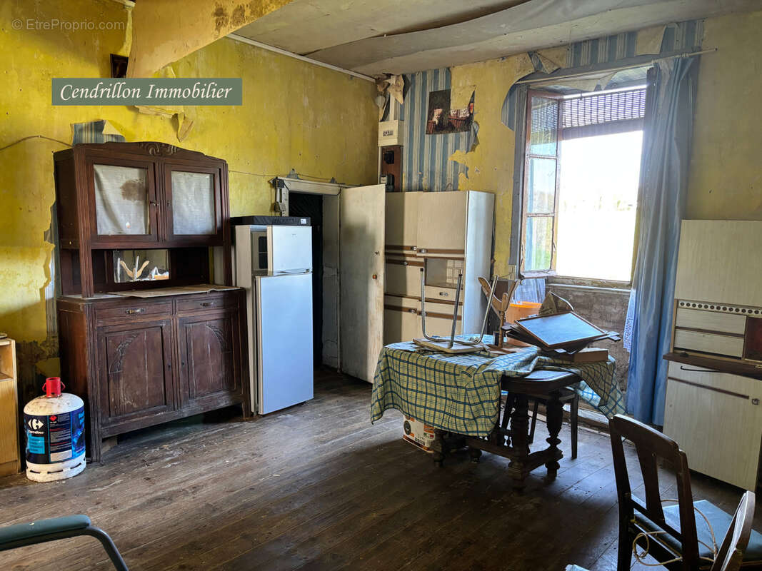 Maison à BOSMOREAU-LES-MINES