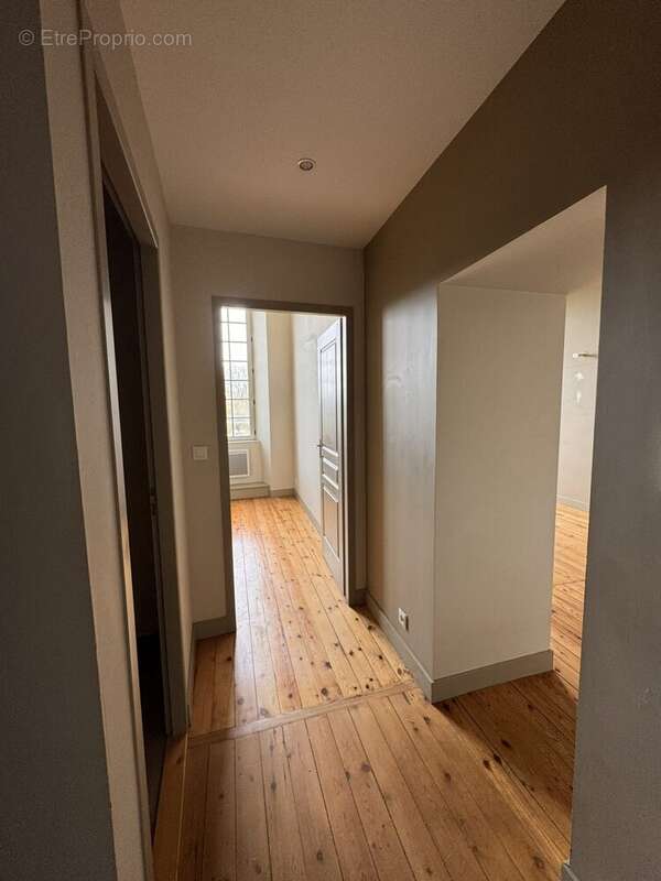 Appartement à SAINTES