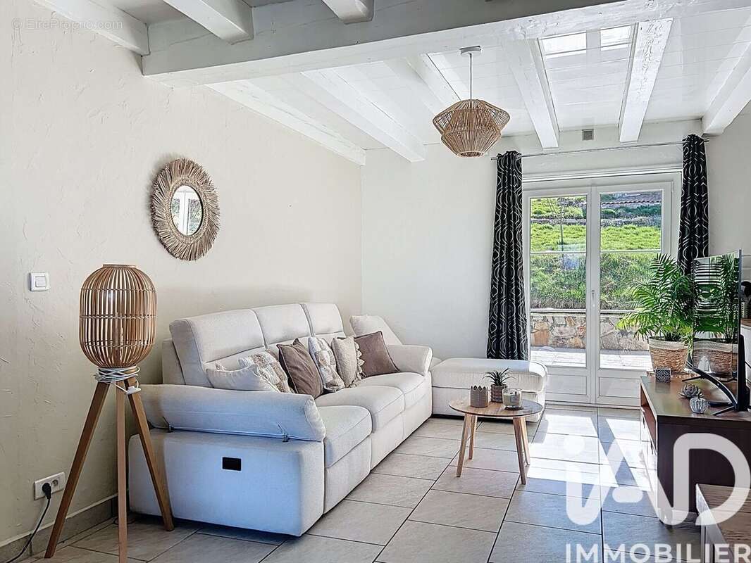 Photo 3 - Maison à BAS-EN-BASSET