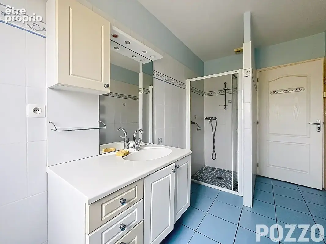 Maison - plain-pied - 6 pièces - 120 m² - 3 chambres - garage - jardin - Marigny Le Lozon - photo 7