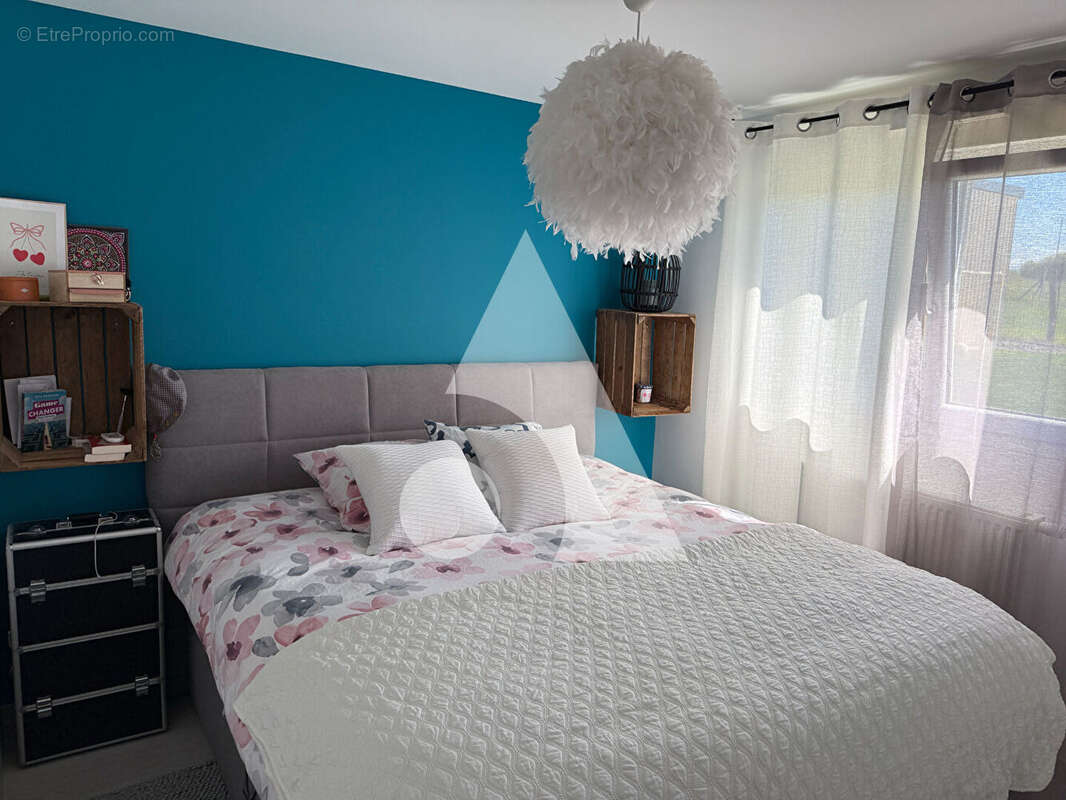 Maison à MONTBOUTON