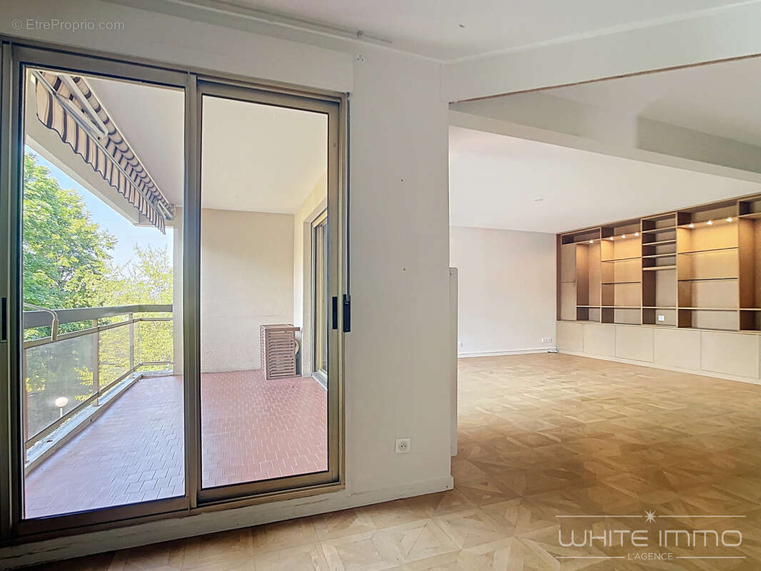 Appartement à SAINTE-FOY-LES-LYON