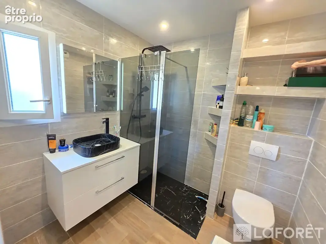 Appartement  Plans de Carros 2 pièces avec terrasse , résidence avec piscine - photo 12