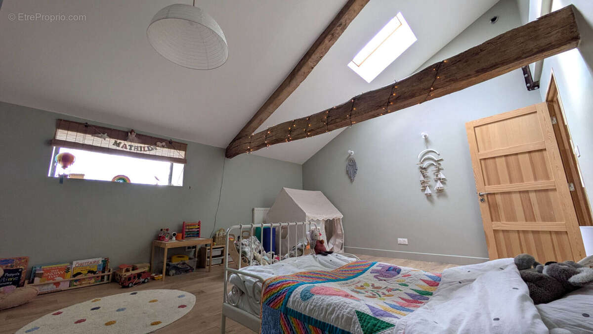 Maison à SAINT-MARTIN-L'ARS