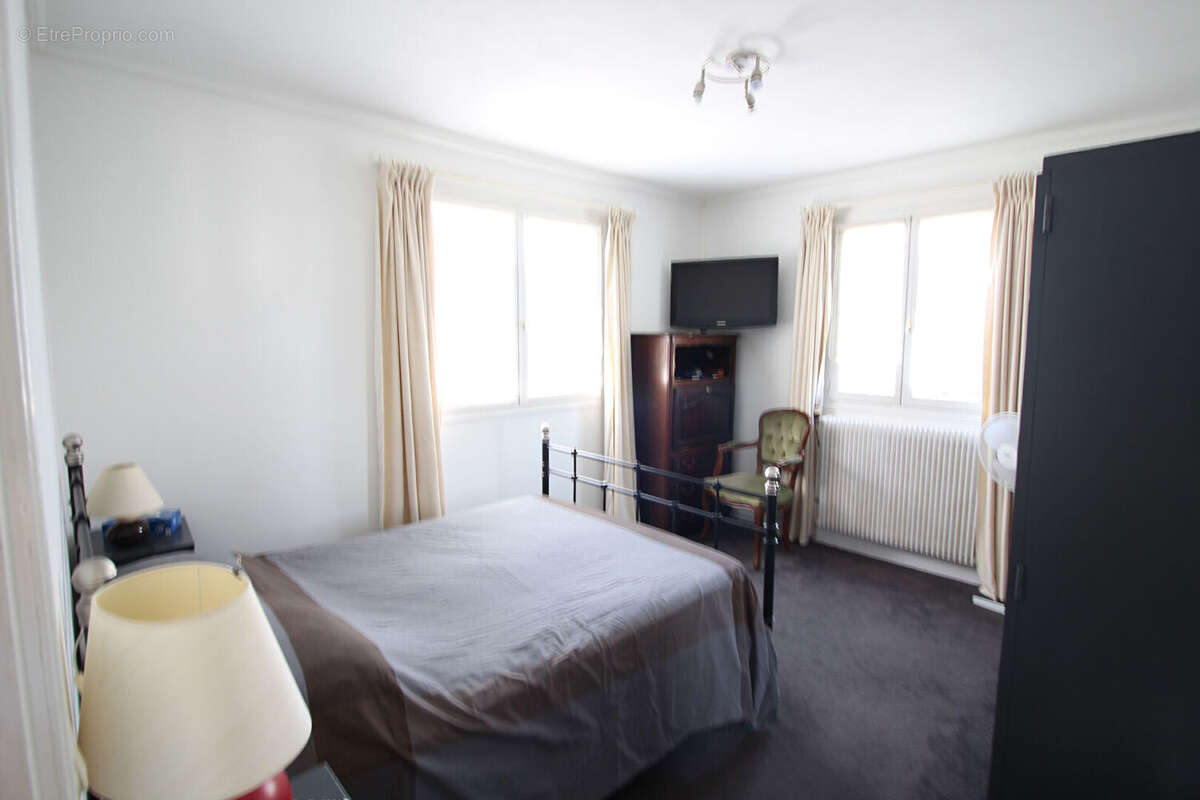 Maison à SARTROUVILLE