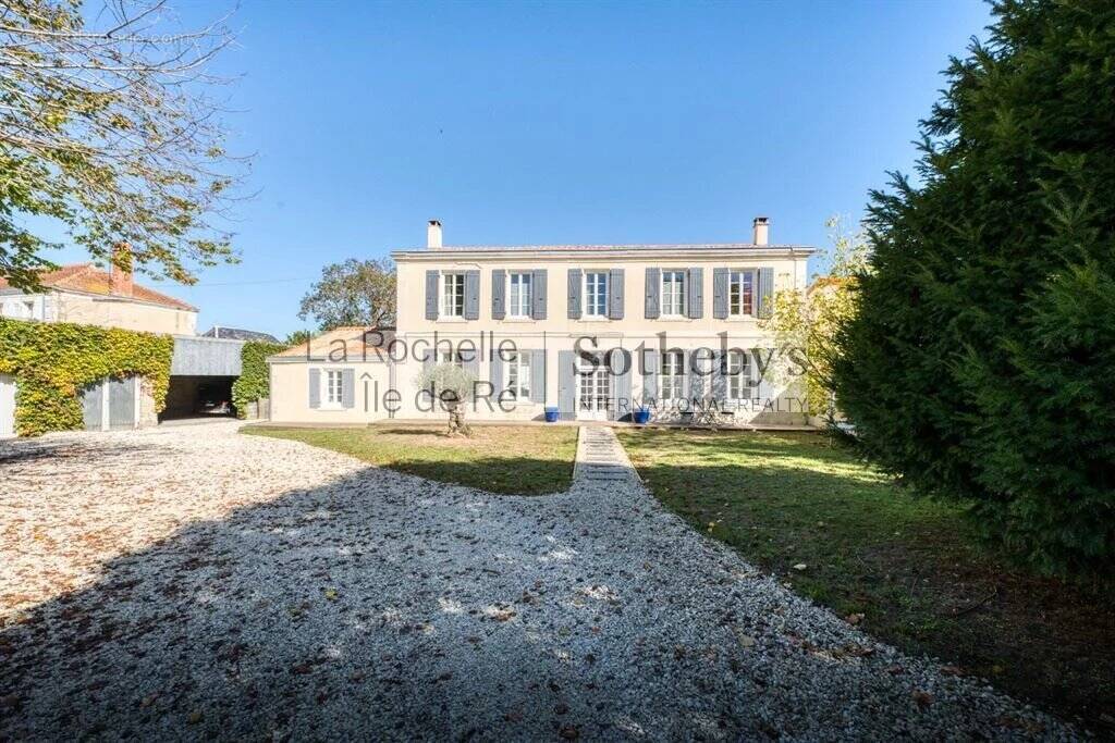 Maison à SAINTE-SOULLE