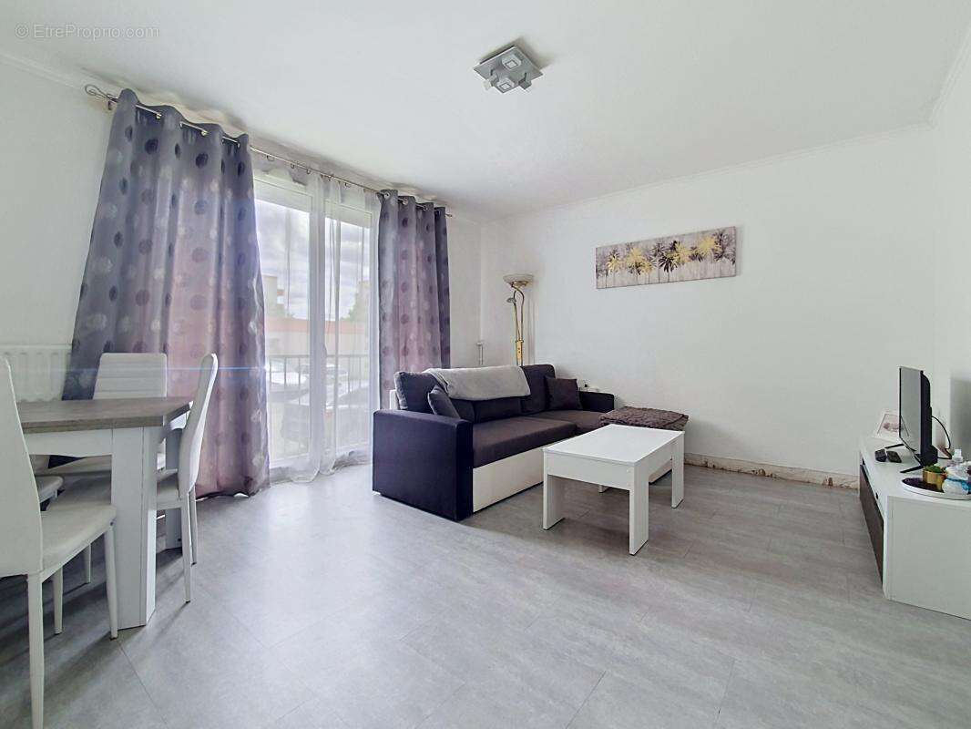 Appartement à FEYZIN