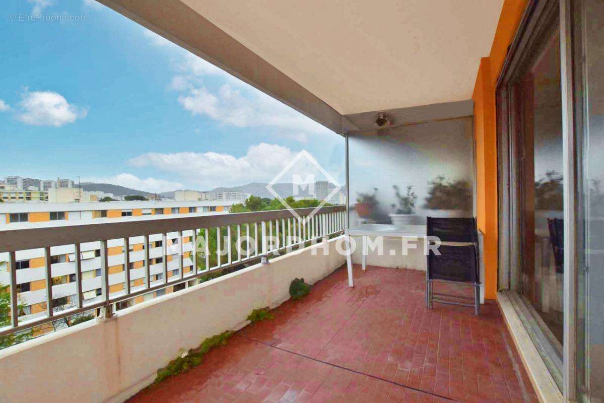 Appartement à MARSEILLE-9E