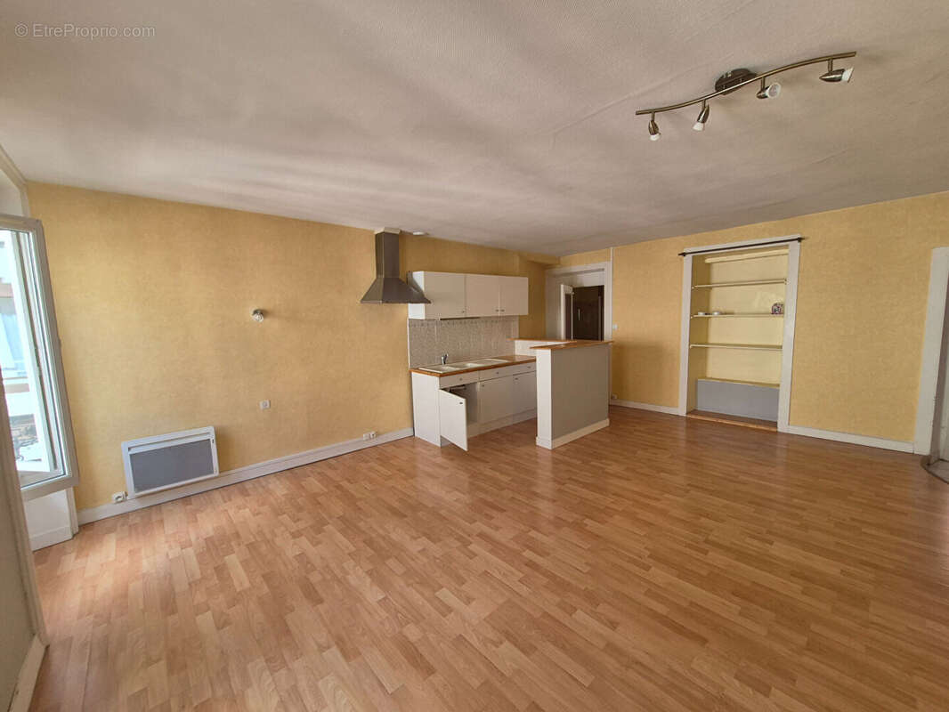 Appartement à GUER