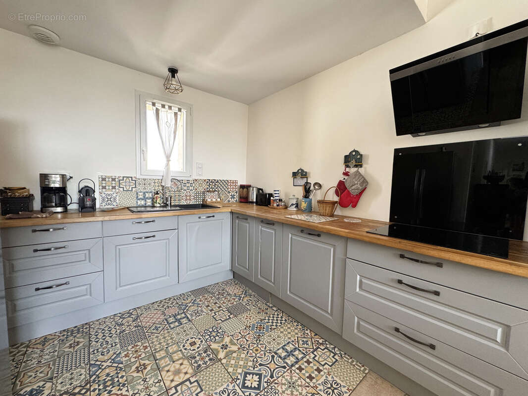 Appartement 100 m2 environ à Meschers/Gironde - photo 7