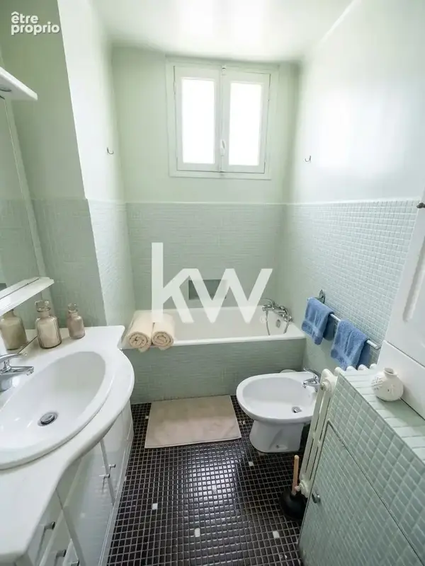 Appartement 4 pièces 77 m² à vendre à Saint-Etienne (42100) - photo 4