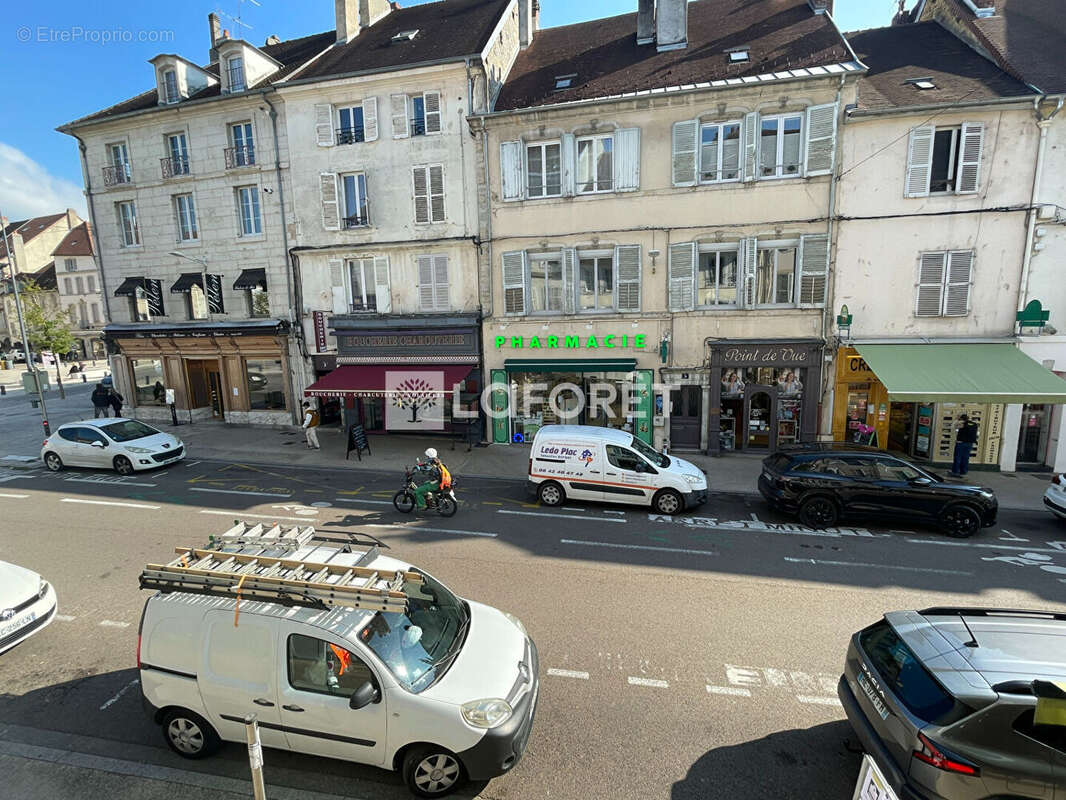 Appartement à LONS-LE-SAUNIER