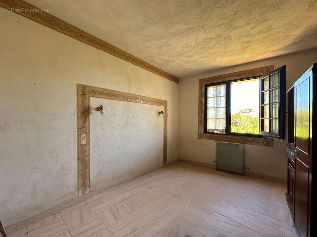 Maison à SAUSSET-LES-PINS