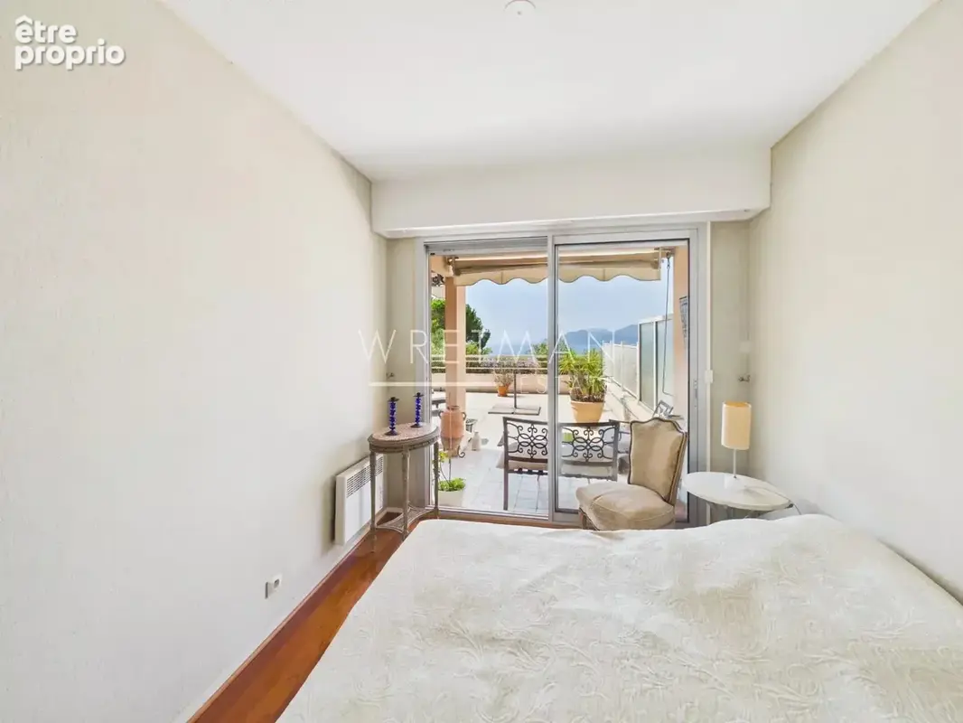 Appartement 2 pièces avec terrasse vue mer, garage, cave et piscines - Cannes Croix des Gardes - photo 7