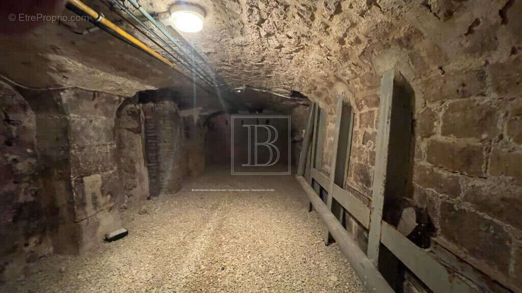 Appartement 34 m² à Paris-3e  - photo 3