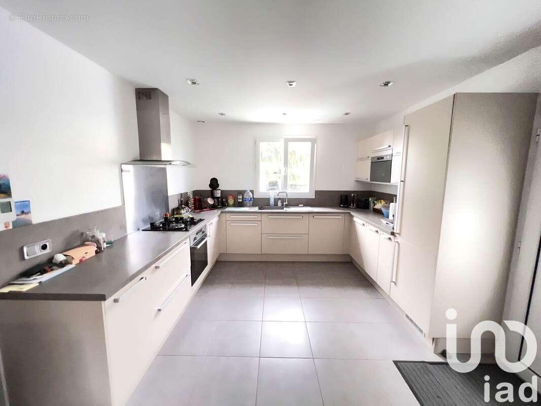 Photo 4 - Maison à MEZIERES-SUR-SEINE