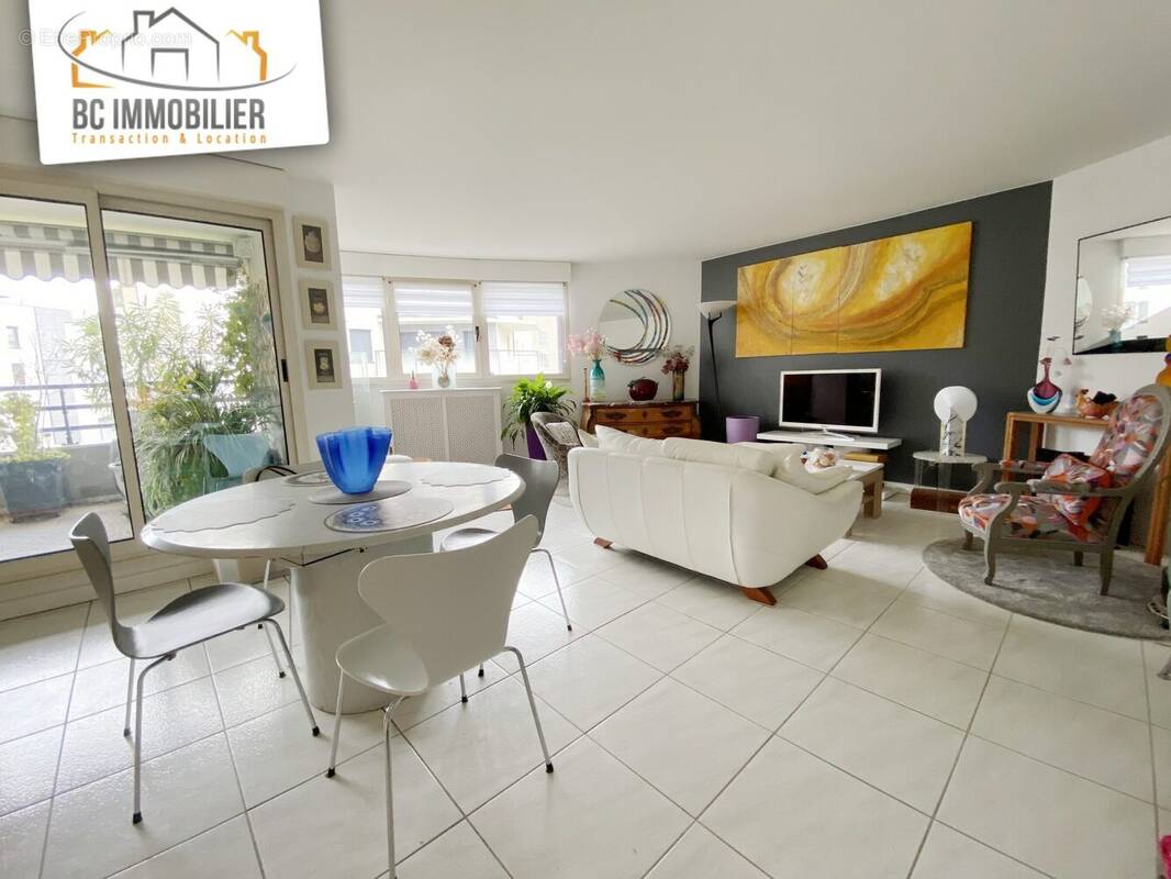 Appartement à FERNEY-VOLTAIRE