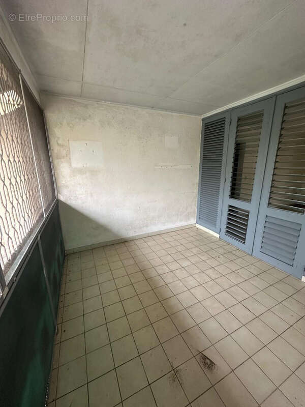 Appartement à KOUROU