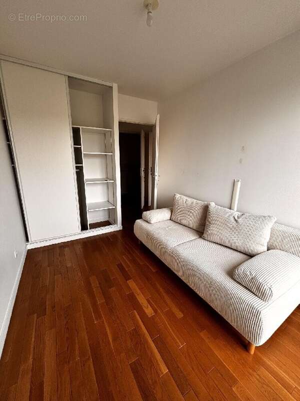 Appartement à BOIS-COLOMBES