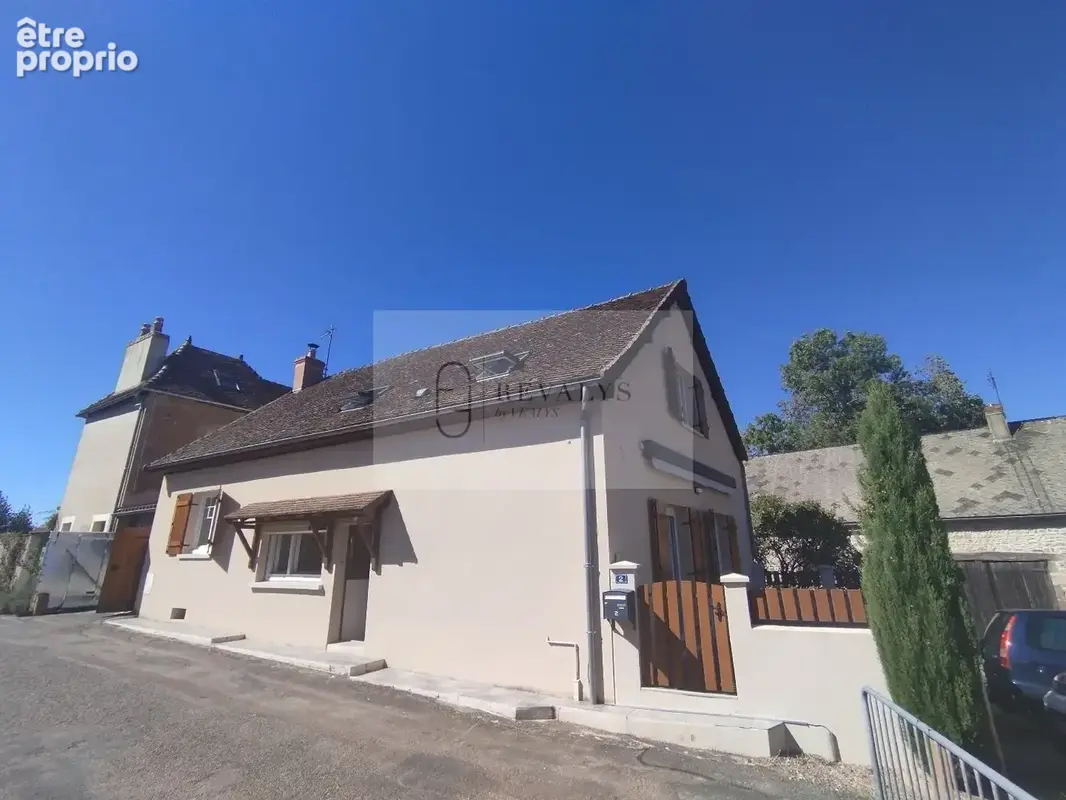 Maison à CURGY