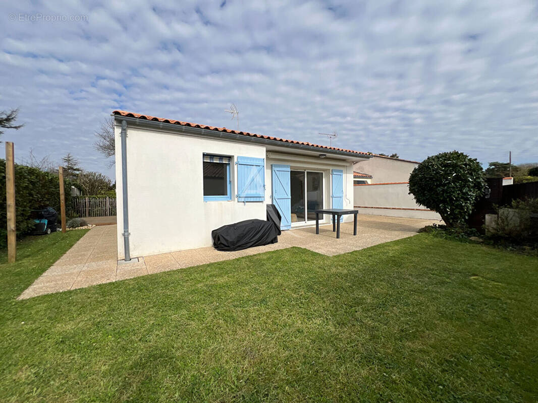 Maison à SAINT-VINCENT-SUR-JARD