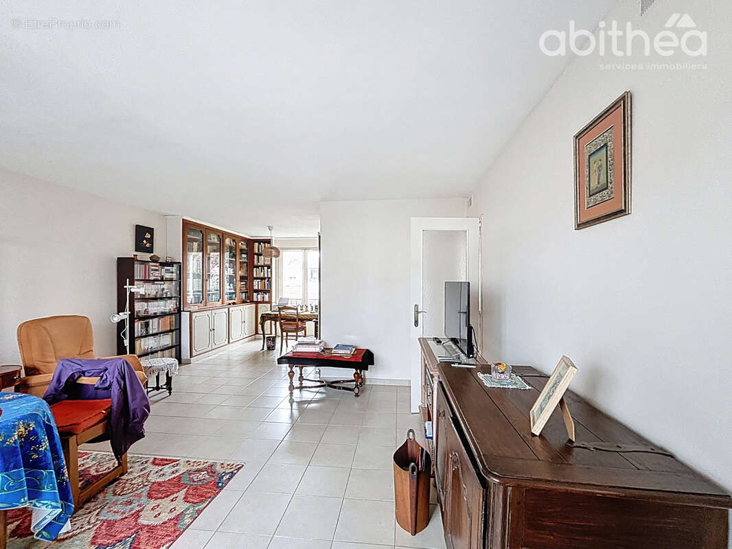 Maison à CHOISY-LE-ROI