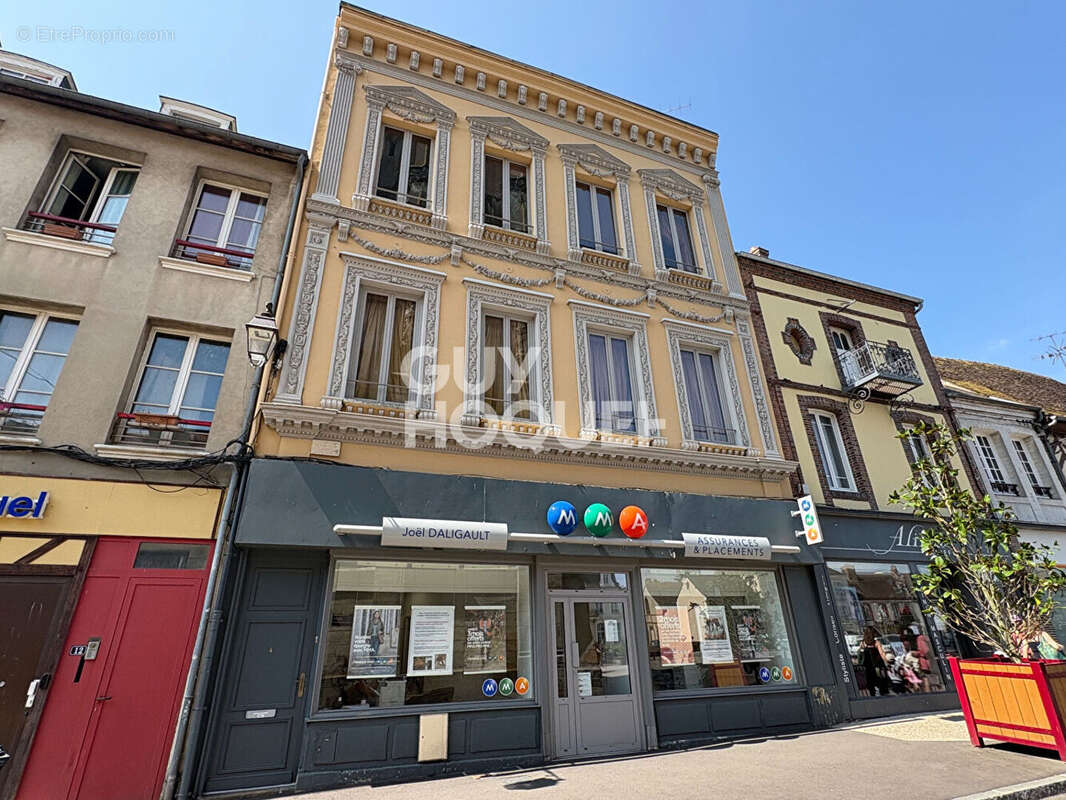Immeuble Verneuil D Avre Et D Iton 5 pièce(s) 250.13 m2 - photo 2