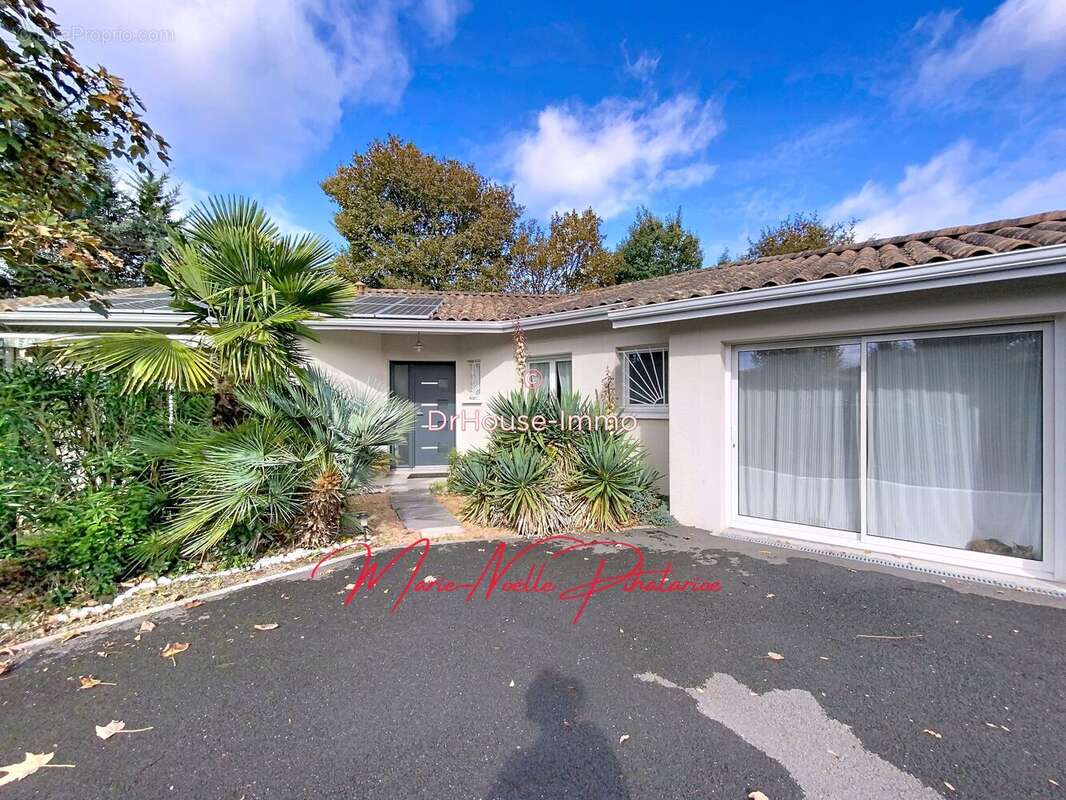 Maison à SAINT-MEDARD-EN-JALLES