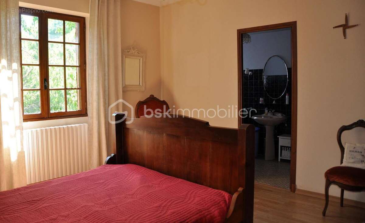 En exclusivité ! Maison Individuelle à vendre à Conques-en-Rouergue 12320 - photo 8